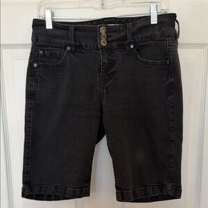 Black Mid-Length Denim Shorts